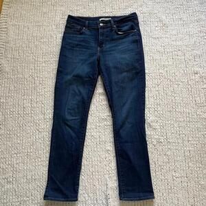 Levi's Women's Dark Wash Classic Straight Jeans - Size 8